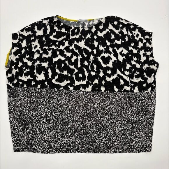 Zara | Black and White Patterned Women's Top - Picture 1 of 5